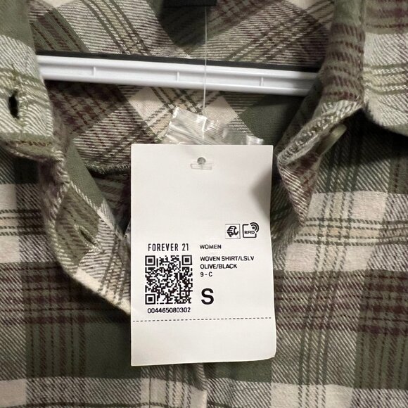 Forever 21 plaid cropped flannel button down top size small - Picture 7 of 8